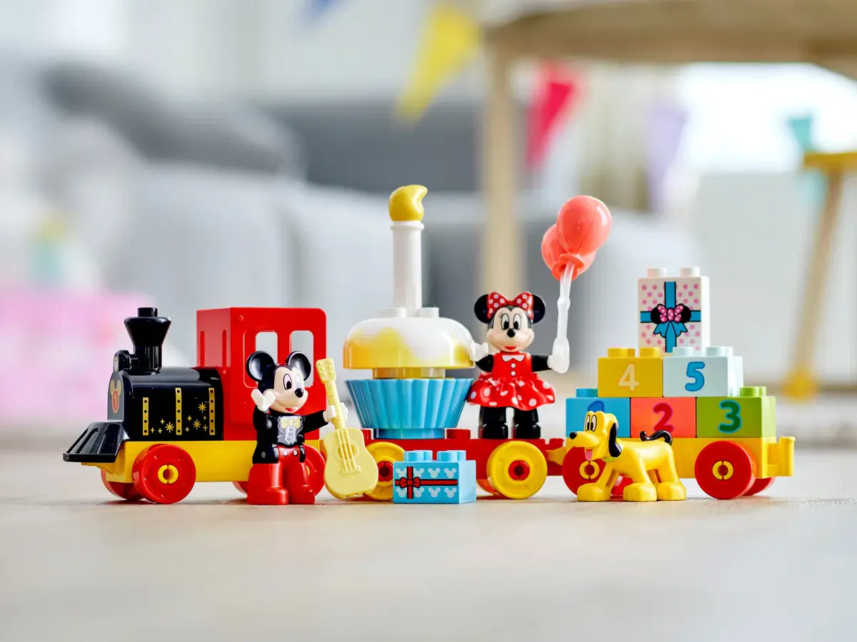 Tren de Cumpleaños de Mickey y Minnie (Lego 10941) - Imagen 4