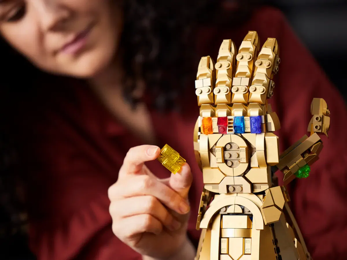 Guantelete del Infinito (Lego 76191) - Imagen 12
