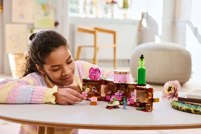 Dormitorio de Glinda y Elphaba (Lego 75683 Wicked) - Imagen 9